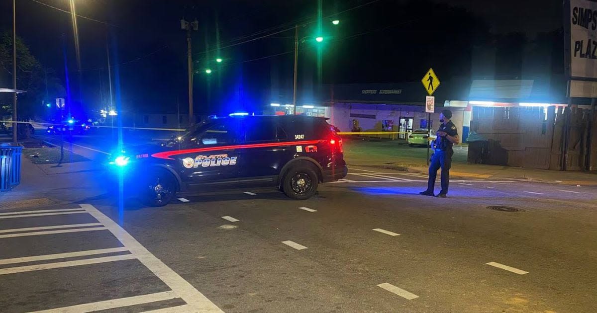 2 men shot to death early Saturday in northwest Atlanta, police say