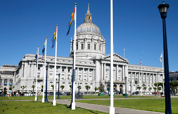 San Francisco quietly removes 'Appeal to Heaven' flag from outside City Hall after Alito flap