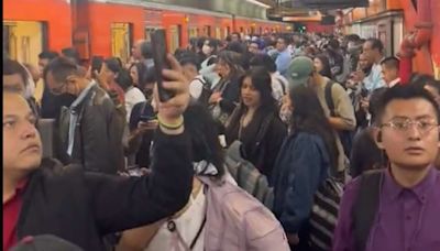 Metro CDMX hoy: Tren falla en Línea 7 y estación Zócalo sigue cerrada