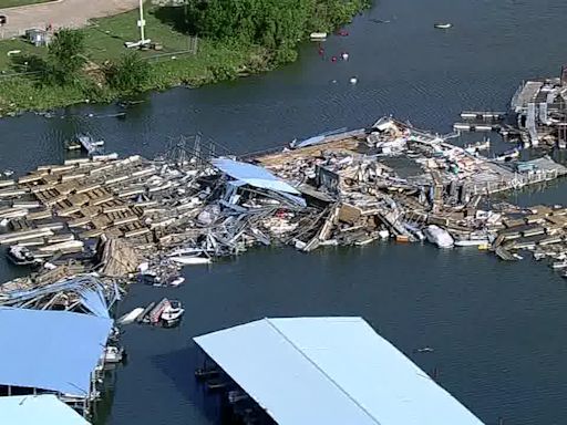 At least 7 dead, 100 injured in North Texas tornado outbreak