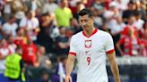 Lewandowski no evita la derrota de Polonia