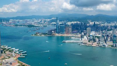 世界競爭力年報香港排第五 陳國基：對拼經濟亮麗成果的肯定 - RTHK