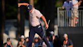 DeChambeau a one-man show at Pinehurst No. 2 and leads US Open by 3