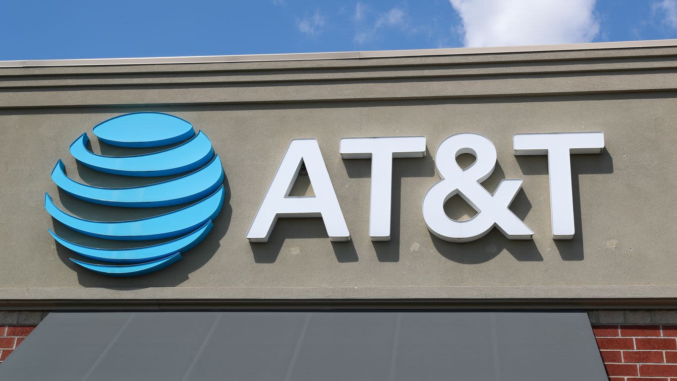 Massive AT&T hack compromises phone, text records of "nearly all" customers