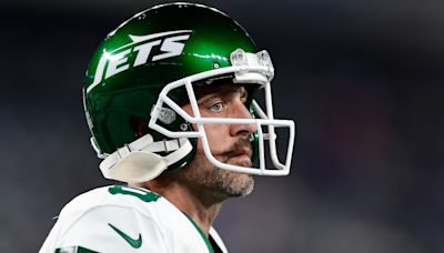 Ex-NFL star shades Jets’ Aaron Rodgers: Not a legend if you sit at ‘kids’ table’