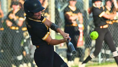 High School Softball: Wapsie Valley wins 10-inning thriller over Clarksville