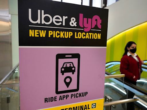 Uber and Lyft agree to pay drivers $32.50 per hour in Massachusetts settlement