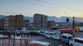 Bloqueos en Cochabamba: accesos a la ciudad y el centro están cerrados
