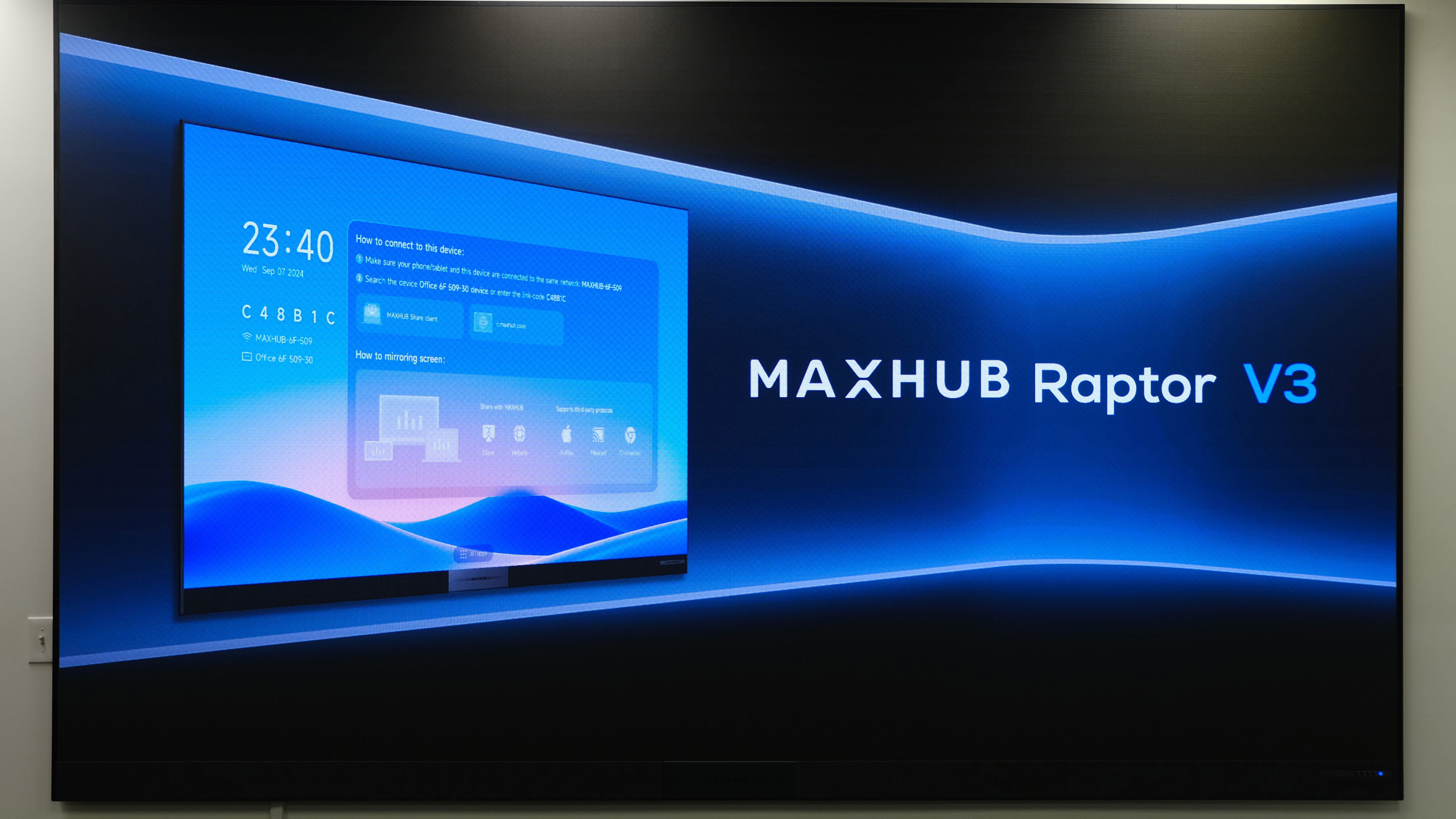 Get to Know the New MAXHUB 165-Inch Wall Display