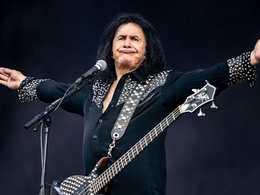 Gene Simmons On Life After KISS, Sale And Avatars, Linkin Park, Oasis, Morrissey, Taylor Swift And Chappell Roan