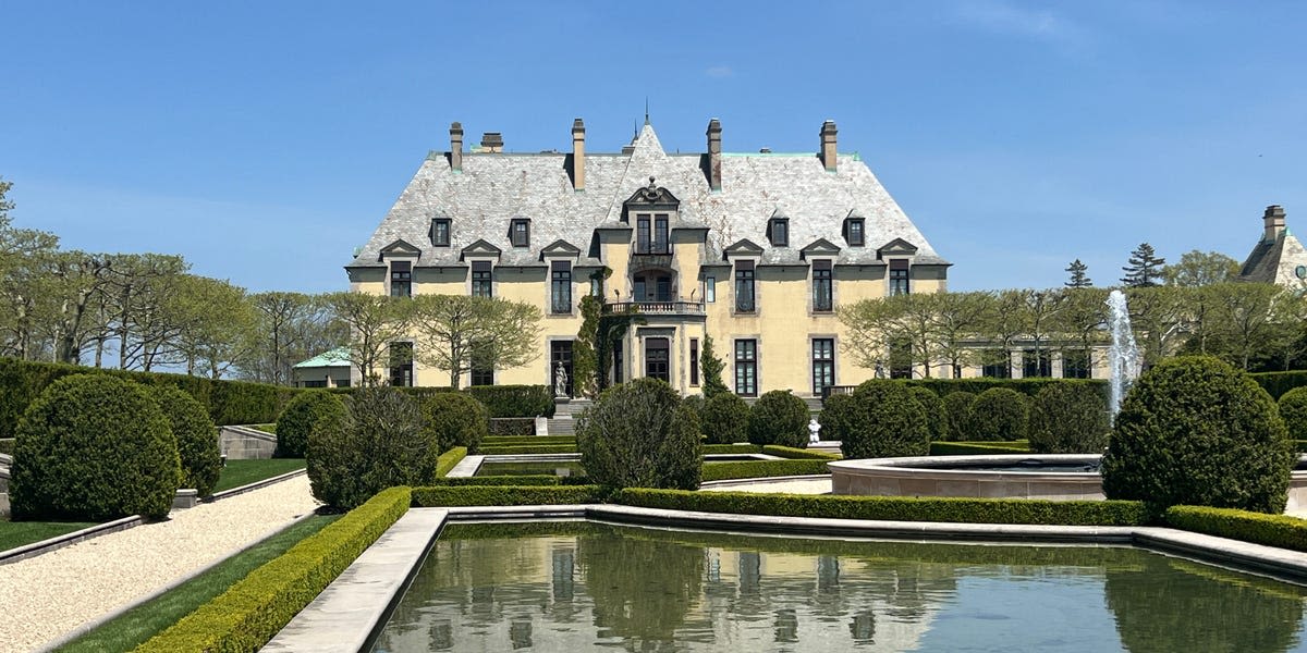 See inside Oheka Castle, the 127-room Long Island estate that inspired 'The Great Gatsby'