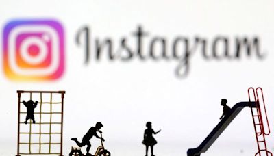 New York set to restrict social media algorithms for teens, WSJ reports