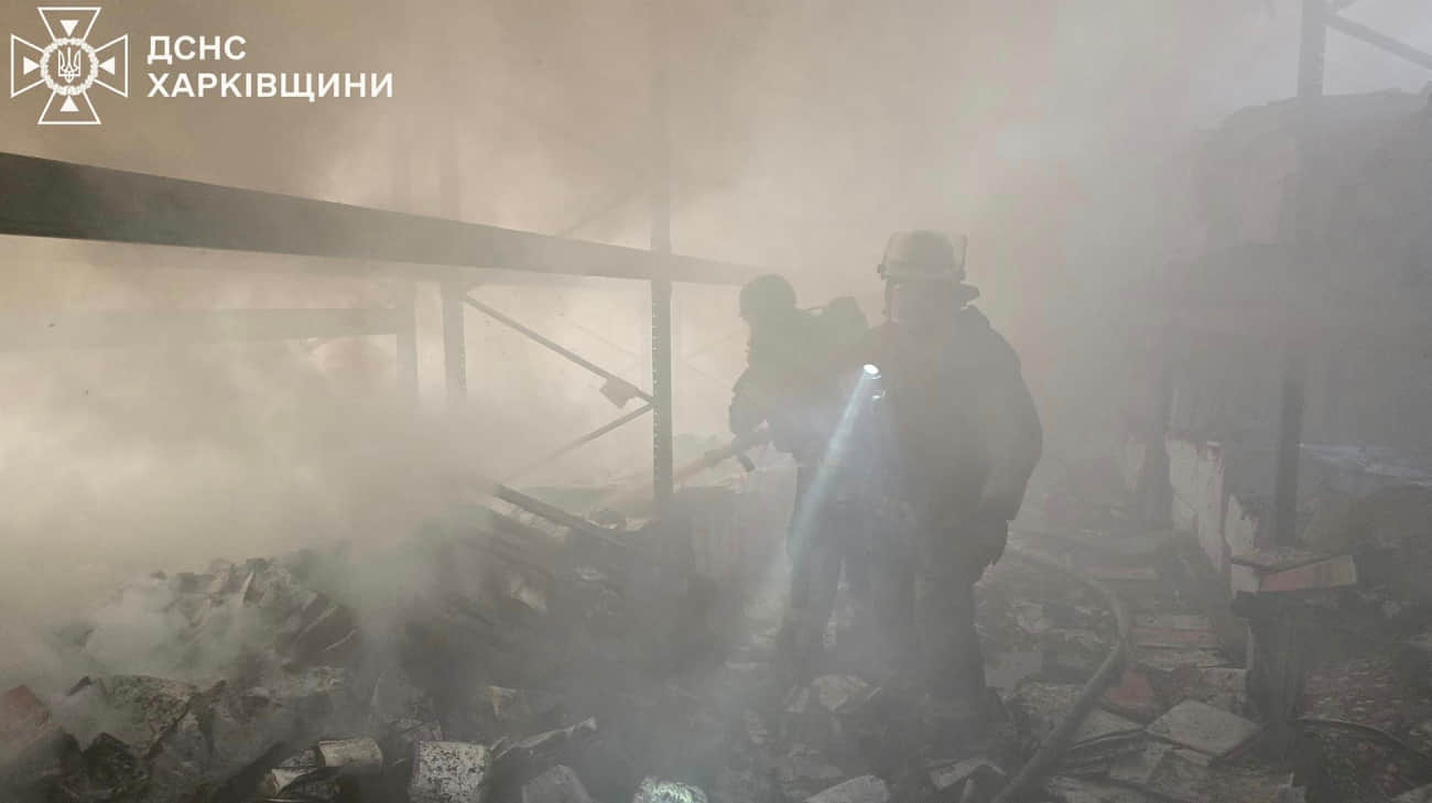 Ukraine's Internal Minister posts video of aftermath of Russian attacks on Kharkiv on 23 May