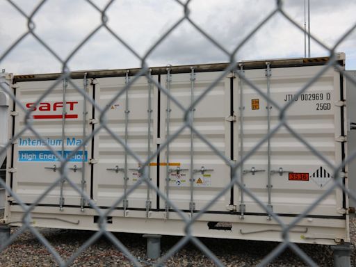 SaskPower's battery energy storage system comes online with goal of lightening load on power grid