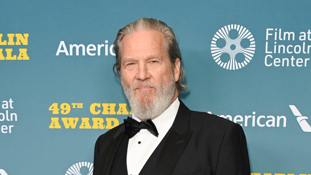 Jeff Bridges Says He “Resisted” Becoming an Actor at First Due to Anxiety