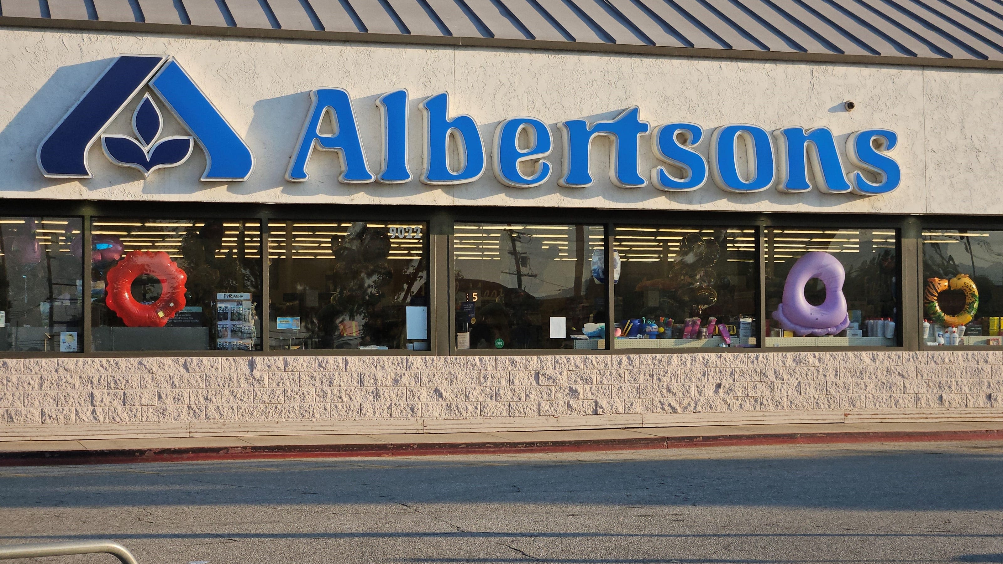 Albertsons, Kroger release list of stores to be sold in merger. See the full list