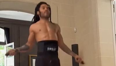 Lenny Kravitz, 60, goes viral again with shirtless workout video