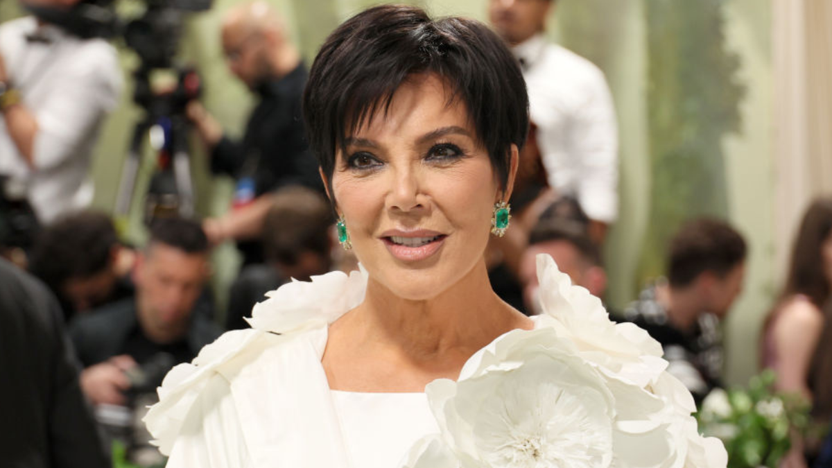 Kris Jenner Reveals Scary Medical Diagnosis, Daughters In Tears | iHeart