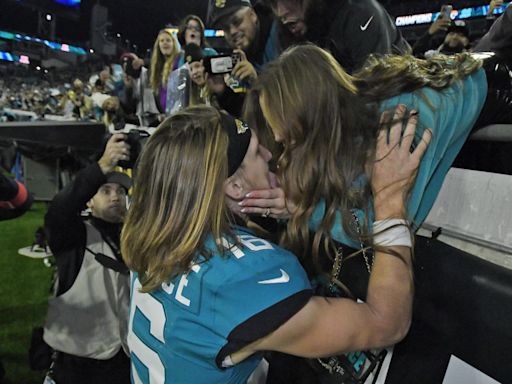 Jaguars' Trevor Lawrence Reflects on News of His First Child