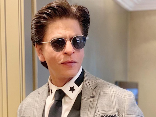 How Aditya Chopra Convinced Shah Rukh Khan To Say Yes To Dilwale Dulhania Le Jayenge: 'He Pretends To Be Macho'
