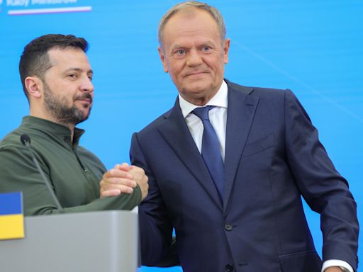 Zelenski y Tusk anuncian que una legión de voluntarios será formada en Polonia