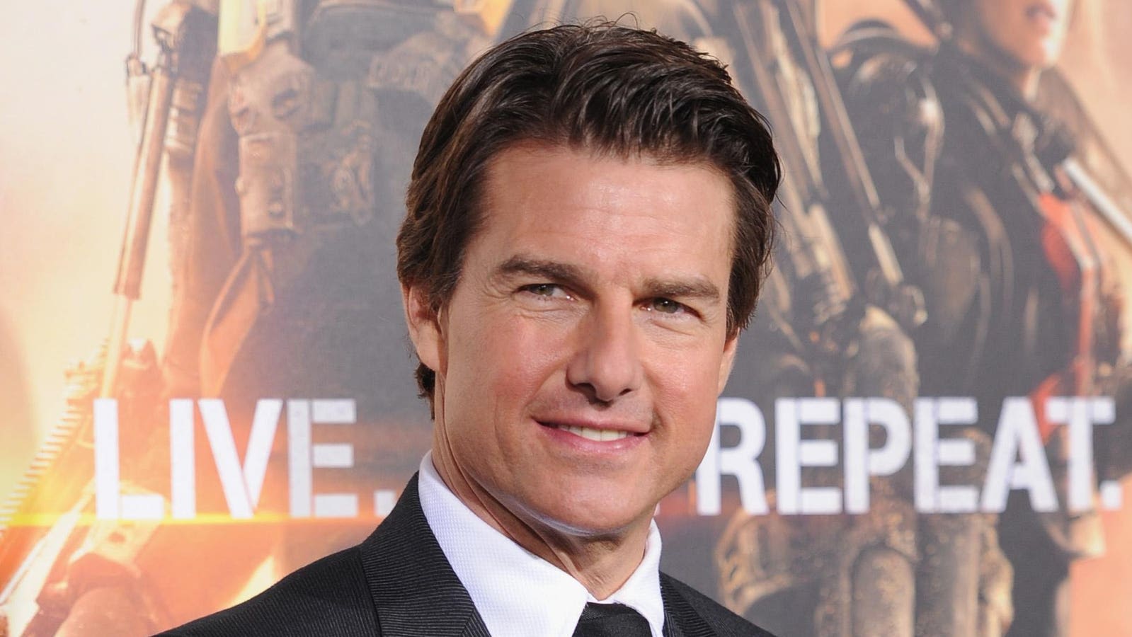 A Critically Acclaimed Tom Cruise Sci-Fi Hit Debuts On Netflix This Week