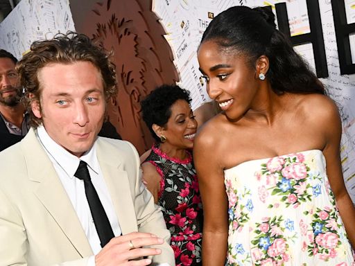 Jeremy Allen White gushes over 'beautiful and intuitive' Ayo Edebiri