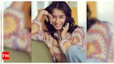 Shraddha Kapoor's hilarious summer version of 'Sajni Re' song from 'Laapataa Ladies' will leave you in splits! - See post | - Times of India