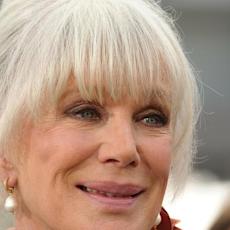 Linda Evans