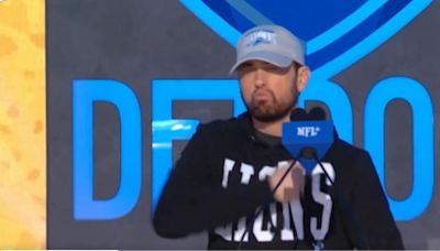 Draft NFL 2024 | Eminem se presenta en el inicio del Draft NFL 2024 y hace un anuncio inesperado para sus fans