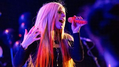 Avril Lavigne appointed to Order of Canada