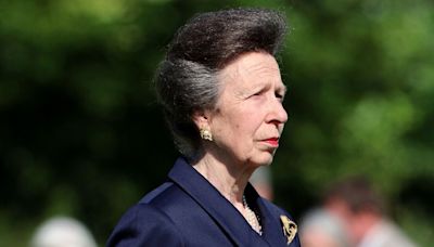 Princess Anne's lovely response to crying girl years before child became TV star