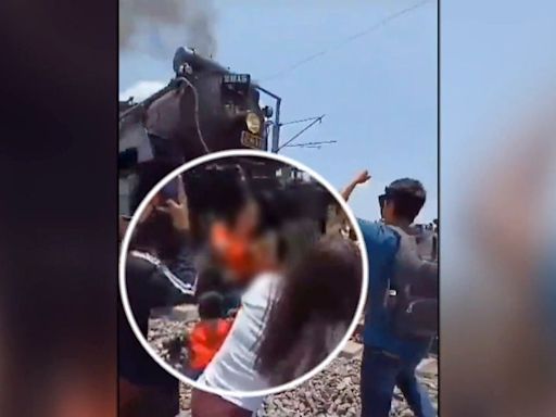 Muere en México una mujer golpeada por una locomotora después de acercarse a las vías para hacerse un selfie