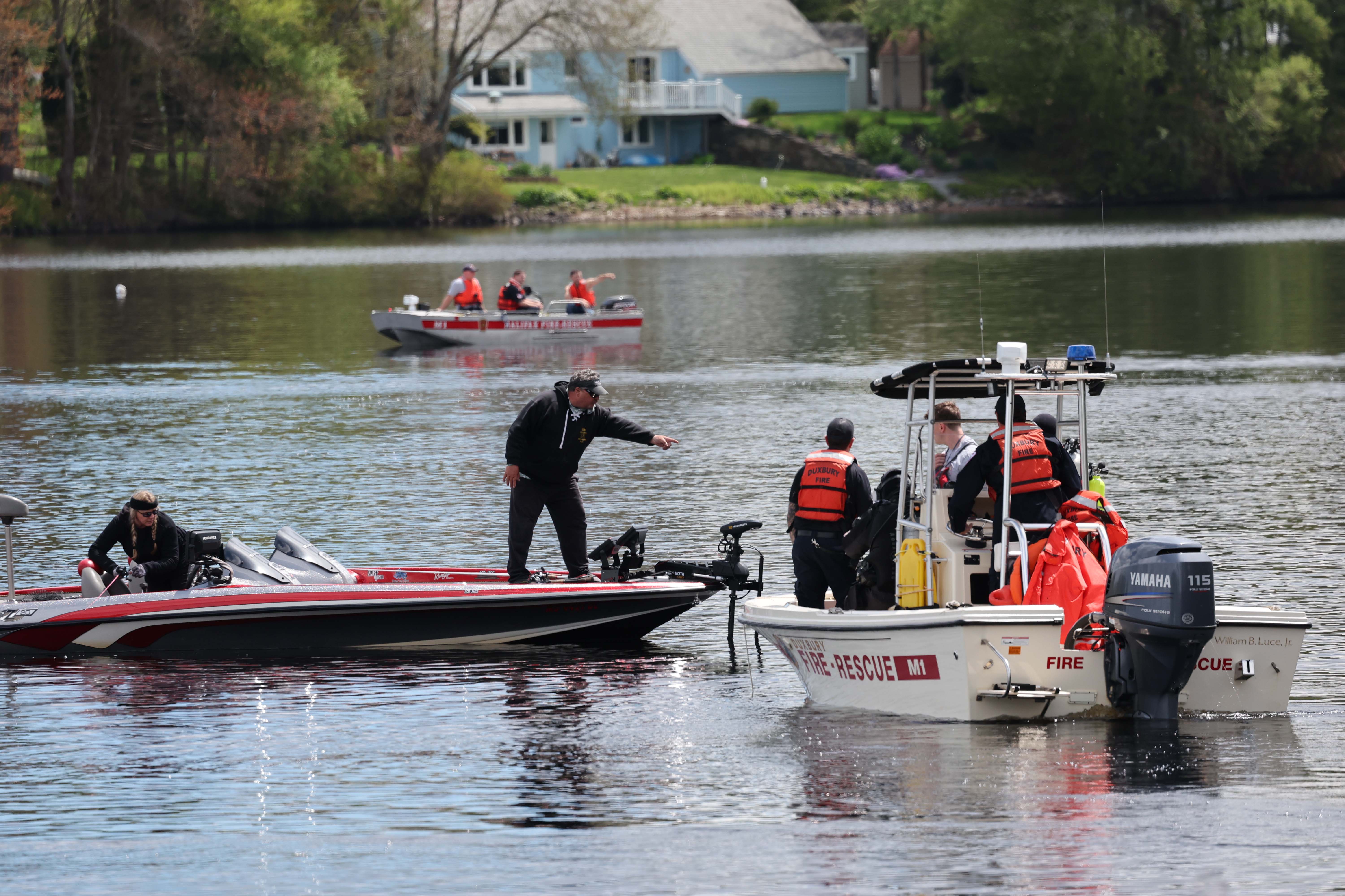 Man drowns after canoe capsized on East Lake in Halifax