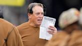 Commanders fire defensive coordinator Jack Del Rio after losing to the Cowboys