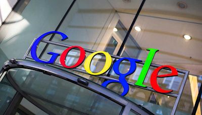 Bulls, Bears Clash Over Google, OpenAI Search Advances