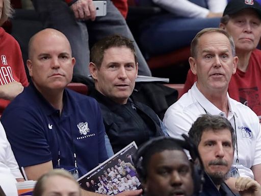 Why Steve Young used to sit on the visiting team’s bench at BYU basketball games