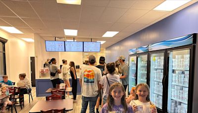 Shopper Blog: Whit's Frozen Custard is a hit across from Halls High School