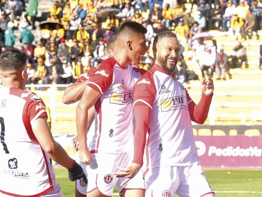 FC Universitario vs. San Antonio, el primer duelo - El Diario - Bolivia