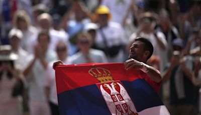 Un héroe: Novak Djokovic recibió espectacular bienvenida en Serbia tras su oro en París 2024 - El Diario NY