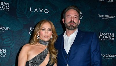 Here’s A Breakdown Of The Ben Affleck And Jennifer Lopez Divorce Rumors Amid Reports They’re Taking Time Apart
