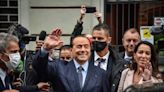 Berlusconi, 116 millones para volver a la élite