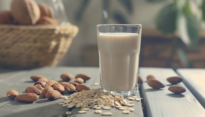 ¿Es saludable beber leche vegetal todos los días? Estos son los pros y contras