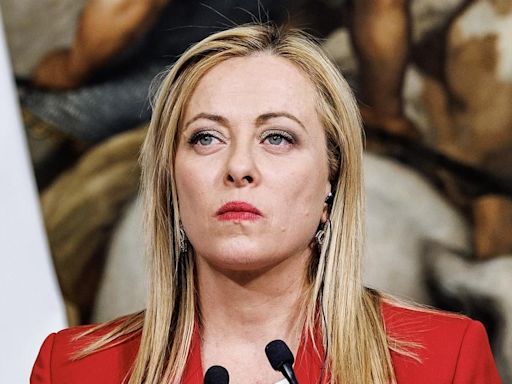 Giorgia Meloni lista para purgar su partido de fascistas imberbes