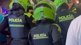 A mordiscos le respondieron a policías que intervinieron en una riña en Medellín