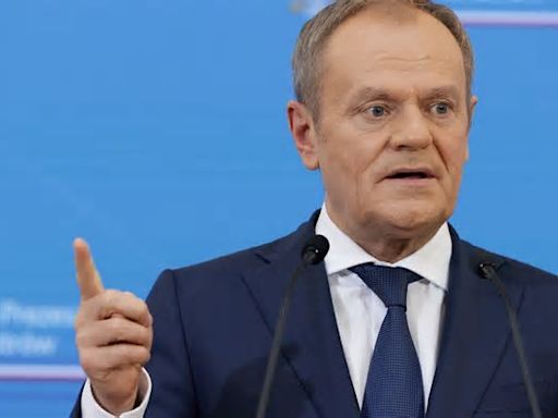 Donald Tusk z wymownym wpisem na 3 Maja: Opowieść o zdrajcach i głupcach. "Lekcja ważna do dziś"