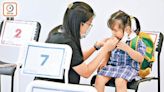 首批「私家診所接種站」投入服務 當局冀騰空體育館 接收染疫長者