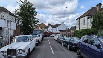 Croydon slammed as'weak' for failing to act on classic car hoarder clogging road