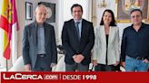 Valverde mantiene la colaboración de la Diputación con la Facultad de Educación de Ciudad Real en su encuentro con el decano