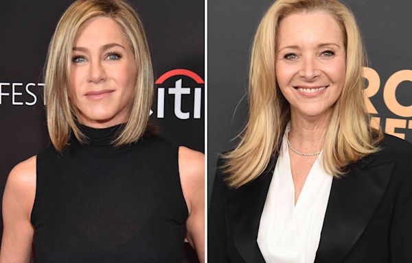 Lisa Kudrow Clarified Jennifer Aniston’s Comments About Her Hating Live Audiences at ‘Friends’